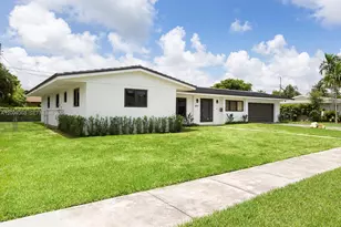 8790 SW 85th St, Miami, FL 33173 - Photo 1