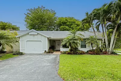 14812 SW 140th Pl, Miami, FL 33186 - Photo 1