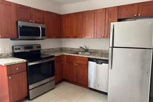 2060 Hollywood Blvd, Hollywood, FL 33020 - Photo 1