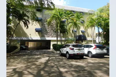 427 Santander Ave #302, Coral Gables, FL 33134 - Photo 1