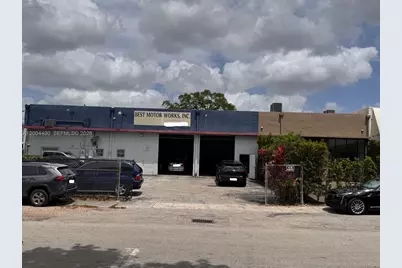 7217 SW 42nd St, Miami, FL 33155 - Photo 1