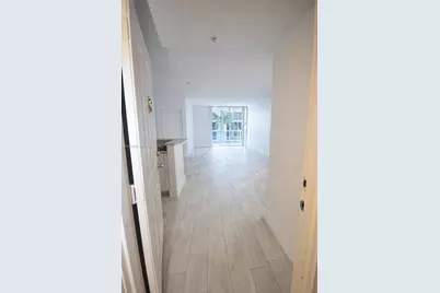 5085 NW 7th St #706, Miami, FL 33126 - Photo 1