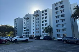9001 SW 77th Ave, Miami, FL 33156 - Photo 1