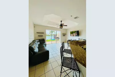 4006 NE 20th St, Homestead, FL 33033 - Photo 1