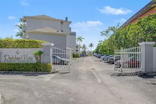 7000 SW 80th St, Miami, FL 33143 - Photo 1