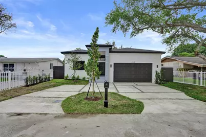 1913 SW 97th Ave, Miramar, FL 33025 - Photo 1