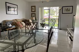 10633 NW 10th St, Pembroke Pines, FL 33026 - Photo 1