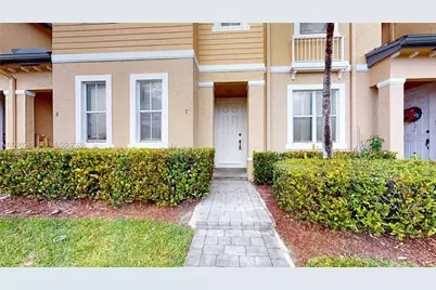 2929 SE 2nd St #7, Homestead, FL 33033 - Photo 1