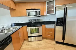1750 N Bayshore Dr, Miami, FL 33132 - Photo 1