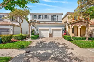 19278 NE 6th Ave, Miami, FL 33179 - Photo 1