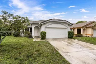2439 NW 95th Ave, Coral Springs, FL 33065 - Photo 1