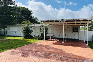 1420 NE 203rd St, Miami, FL 33179 - Photo 1