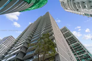 77 SE 5, Miami, FL 33131 - Photo 1