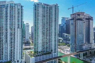 92 SW 3rd St, Miami, FL 33130 - Photo 1