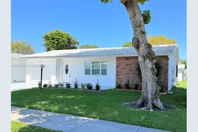 8581 NW 17th St, Plantation, FL 33322 - Photo 1
