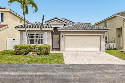 5861 S Sable Cir, Margate, FL 33063 - Photo 1