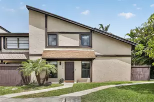 2360 Bayberry Dr, Pembroke Pines, FL 33024 - Photo 1