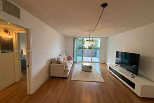 1155 Brickell Bay Dr, Miami, FL 33131 - Photo 1