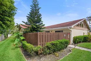 4397 Woodstock Dr, West Palm Beach, FL 33409 - Photo 1