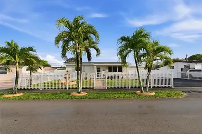 1132 W 71st St, Hialeah, FL 33014 - Photo 1
