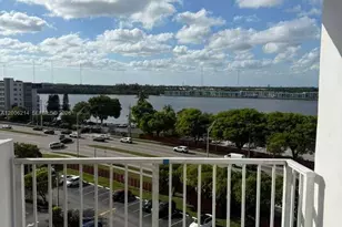 1200 NE Miami Gardens Dr, Miami, FL 33179 - Photo 1
