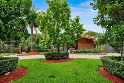 6820 SW 86th Ave, Miami, FL 33143 - Photo 1