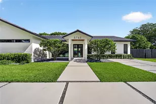 8765 SW 175th St, Palmetto Bay, FL 33157 - Photo 1