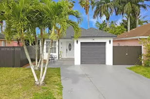 990 SW 9th Ct, Florida City, FL 33034 - Photo 1