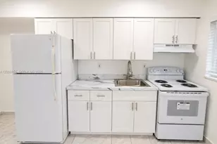 7155 W 14th Ct, Hialeah, FL 33014 - Photo 1