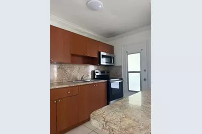 890 NW 45th Ave #25, Miami, FL 33126 - Photo 1