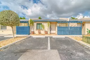 1720 NW 92nd Ave, Pembroke Pines, FL 33024 - Photo 1