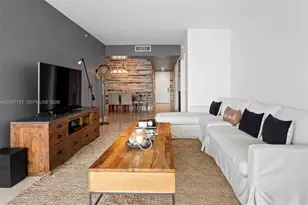 4779 Collins Ave, Miami Beach, FL 33140 - Photo 1