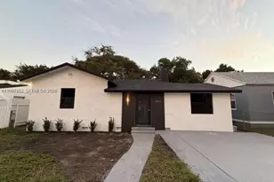 854 NW 76th St, Miami, FL 33150 - Photo 1
