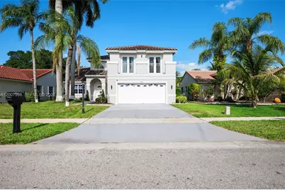 131 NW 187th Ave, Pembroke Pines, FL 33029 - Photo 1
