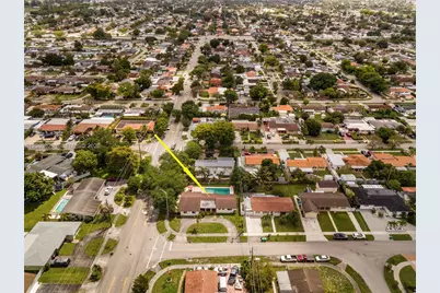 11335 NW 59th Ct, Hialeah, FL 33012 - Photo 1