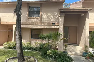 40 Chestnut Cir, Cooper City, FL 33026 - Photo 1
