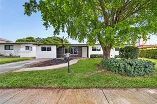 1155 NE 184th St, Miami, FL 33179 - Photo 1