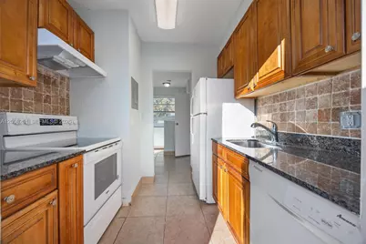 2525 N 23rd Ave #1, Hollywood, FL 33020 - Photo 1