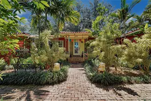 9325 NE 5th Ave, Miami Shores, FL 33138 - Photo 1