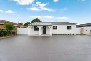 851 W 35th St, Hialeah, FL 33012 - Photo 1