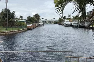 933 SE 10th Ct, Pompano Beach, FL 33060 - Photo 1