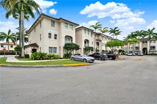 11501 NW 89th St, Doral, FL 33178 - Photo 1