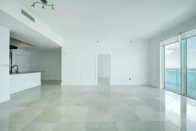 950 Brickell Bay Dr #4805, Miami, FL 33131 - Photo 1