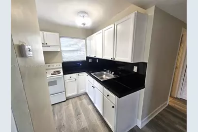 10790 SW 46th St #10790, Miami, FL 33165 - Photo 1