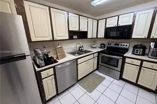 9270 Fontainebleau Blvd, Miami, FL 33172 - Photo 1