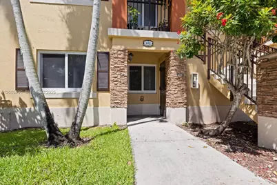 970 NE 33rd Ter #102, Homestead, FL 33033 - Photo 1