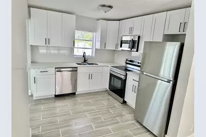 2600 NE 8th Ave, Pompano Beach, FL 33064 - Photo 1