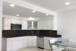 1408 Brickell Bay Dr, Miami, FL 33131 - Photo 1