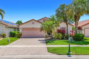 22729 E Royal Crown Ter E, Boca Raton, FL 33433 - Photo 1