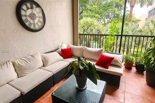 2802 N 46th Ave, Hollywood, FL 33021 - Photo 1